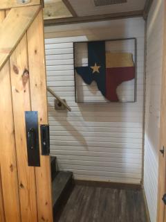 The Barn Loft - Tyler - 1