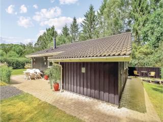 Holiday Home Give With Hot Tub X - Lindet - 7