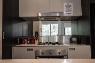 ReadySet Apartments on Altona - 8