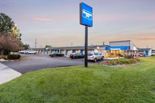 Rodeway Inn Near Hall of Fame - Canton - 6