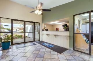 Rodeway Inn Near Hall of Fame - Canton - 3