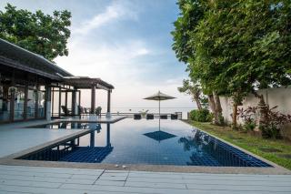 Beach Front Villa - Ban Bang Po - 4