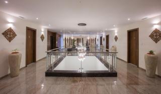 Hotel Sapphire Premium Hotel & Suite - Karad - 4