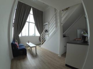 On Cloud 9 @ CEO by Joal - 2