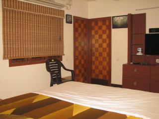Atithi Comfort Homes (Exclusively for families) - Royal - Visakhapatnam - 5