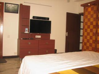 Atithi Comfort Homes (Exclusively for families) - Royal - Visakhapatnam - 4
