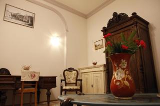 Art House Petunia - Tbilisi - 8