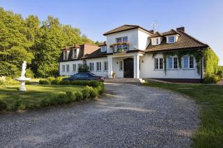 Leśny Dworek Winnica Darłowo - 9