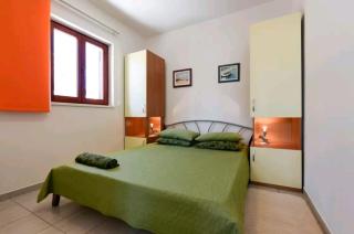 Apartments Rena & Filip, by the beach - Preko - 1