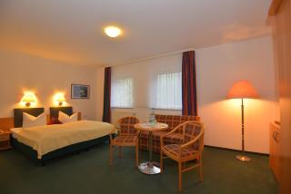 Hotel Am Wald -GARNI- - Elgersburg - 1