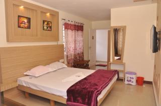 Drizzle Drop Inn - 1