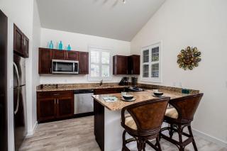 3 Bedroom Villas of Elephant Walk - Grace Bay - 1