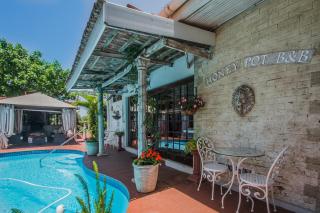 HoneyPot Guest house - 3