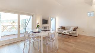 Stunning View Apartment - Milano - 9