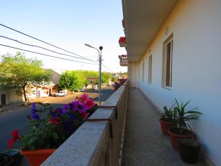 White House Hotel - 1