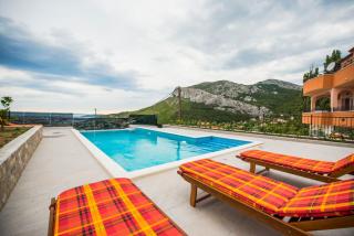 GREAT OFFER "VILLA BELLA VISTA-" heated pool, bbq, panoramic view near Split - Klis - 5