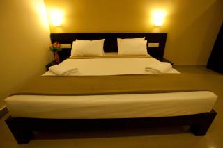 Hotel Sunshine - Mysore - 9