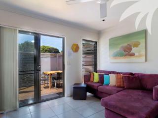 Aqua Apartment 3 - 6