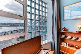 Riverside Apartment - 4