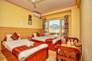 Hotel Grand Holiday - Pokhara - 2