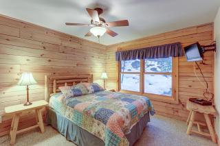 Contemporary ADK 5 Bedroom Chalet on Schroon - Schroon Lake - 5