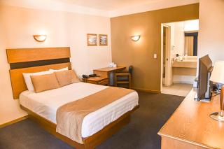 American Inn Hotel & Suites Parral - Hidalgo del Parral - 2