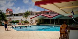 Crown Point Beach Hotel - Crown Point - 4