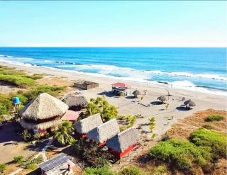 Surfing Turtle Lodge - Poneloya - 0