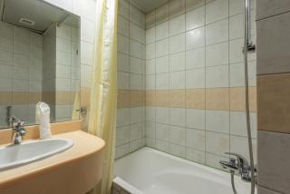 Grand Zowar Hotel - Medina - 4