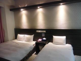 Modern Plaza Hotel - Kaohsiung - 1