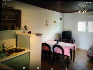 Apartman Lili - Tribunj - 2