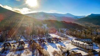 Komuny Paryskiej, Sun & Snow - 2