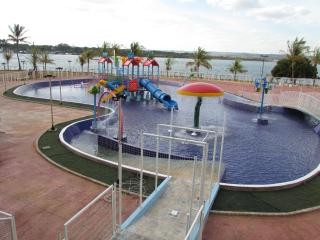 Bay Park Hotel Resort - 7