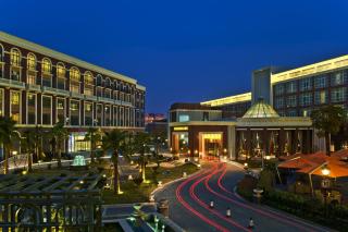 Royal Grace Hotel Optics Valley Wuhan - 8