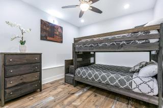 Urban Oasis 4BD House close to FQ & City Hot Spots' - New Orleans - 4