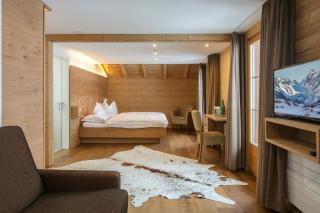 Hotel Edelweiss Blatten Lötschental - Blatten im Lötschental - 1