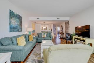 Shorewood Condos - 0