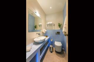In Camera Art Boutique Hotel - 8
