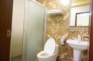 Holby No.8 Elevator Homestay - 1