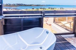 Malibu OceanView Homestay - Magong - 5