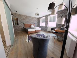 Hotel - Weinbar FAHR AWAY - 1