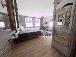 Hotel - Weinbar FAHR AWAY - 2