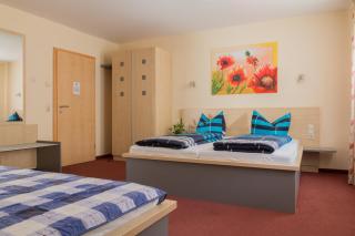 Hotel Papillon - 3
