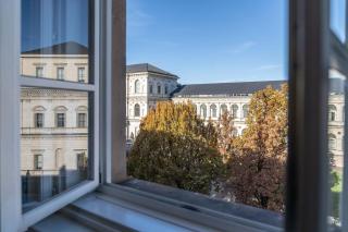 Hotel-Pension am Siegestor - Munich - 7