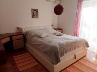 Guest House Tinka - Starigrad-Paklenica - 1