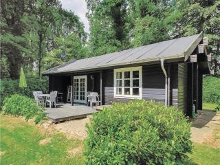 Two-Bedroom Holiday Home In Krusa - Kruså - 3