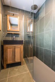 Chalet Yolo - Chalet Retreat in Central Chamonix Steam Room - Chamonix-Mont-Blanc - 5