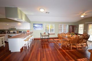 Mt. Maplewood Chalet - Pocono Lake - 2