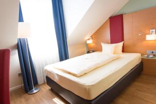 Hotel National Düsseldorf (Superior) - Düsseldorf - 3