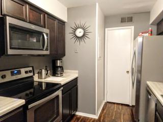 Delightful Townhome - Central Raleigh Location - Raleigh - 5